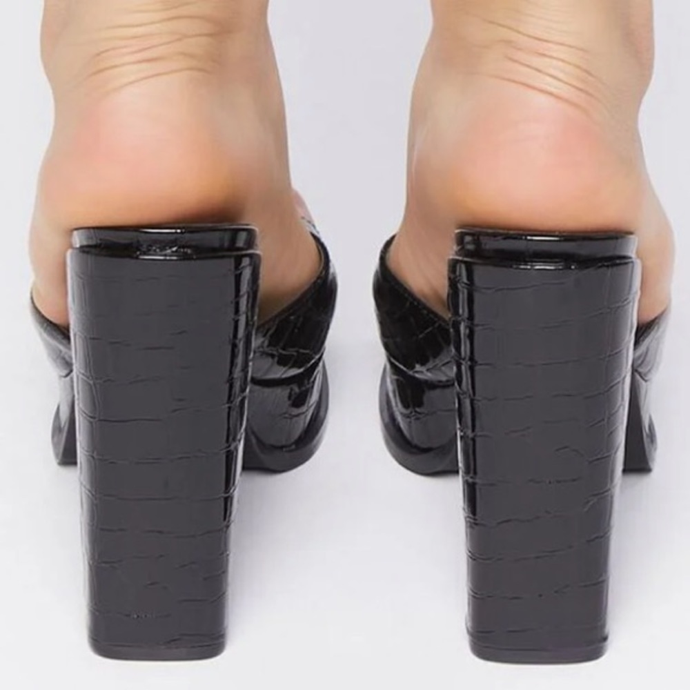 Black platform croc animal print high heel open peep toe mule sandals - Picture 3 of 9